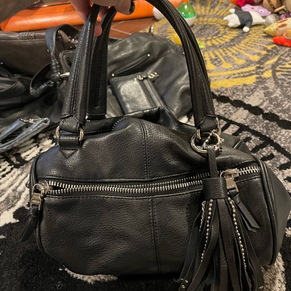 Express cute tassel bag black
